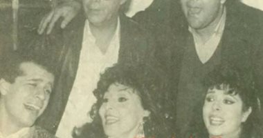 من دولاب الذكريات.. شريف منير ينشر صورة تجمعه بالراحلة سهير البابلى