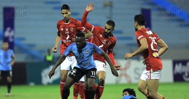 الأهلي يتقدم على غزل المحلة بهدف أفشة فى الشوط الأول.. صور