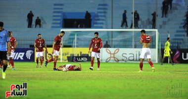 حسام حسن يخرج مصابا من مباراة الأهلى وغزل المحلة بعد نزوله مباشرة
