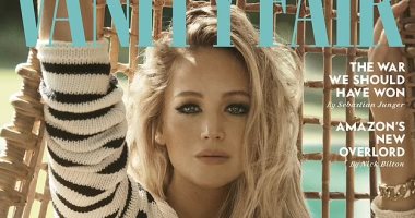 جينيفر لورانس تسترجع ذكريات حادث اليم تعرضت له فى 2017 بعد عطل محرك طائرتها