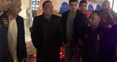 محافظ الإسكندرية: تصريف غالبية تراكمات الأمطار الغزيرة بالكورنيش ونفق سيدى بشر