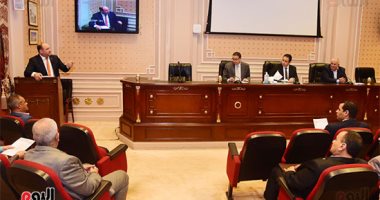 "نقل النواب" ترجئ الموافقة على موازنة جهاز تنظيم النقل البري الداخلي والدولي