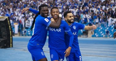 الهلال السعودى يتوج بلقب دوري أبطال آسيا بثنائية ضد بوهانج.. فيديو وصور