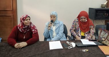 طلاب ألسن الأقصر يناقشون القضايا المعاصرة في ورشة عمل باللغة الفرنسية.. صور