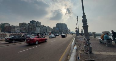 طقس الإسكندرية الآن.. أجواء غائمة مع سيولة مرورية بالكورنيش.. لايف وصور