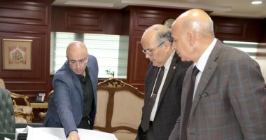 محافظ بنى سويف: إنشاء مواقف سيارات أسفل محور عدلى منصور تستوعب أكثر من 600 سيارة