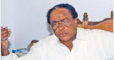 محمد الفيتوري .. رحلة الشاعر السودانى فى أدغال أفريقيا على مدار نصف قرن.. صور