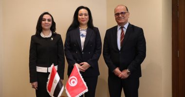 مايا مرسى تلتقى وزيرة المرأة فى تونس لبحث سبل التعاون