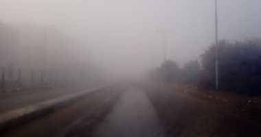 شبورة كثيفة تغطى سماء مدينتى بورسعيد وبورفؤاد.. وتوقف حركة المعديات
