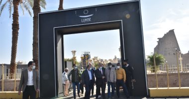 اللمسات النهائية استعدادا لحفل افتتاح طريق الكباش.. وزير التنمية المحلية: القيادة السياسية تولى اهتماما كبيرا بخروج الحدث العالمى بأفضل صورة لمصر .. ومحافظ الأقصر: المدينة على أعتاب عصر جديد من الترويج للسياحة