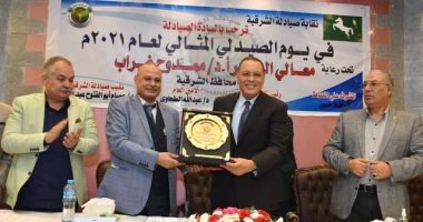 محافظ الشرقية: مستعدون لتقديم دورات تدريبية للصيادلة بأسعار مخفضة