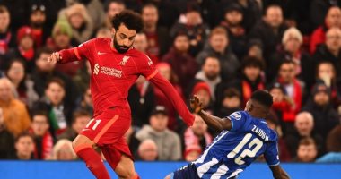 ليفربول ضد بورتو.. هدف ملغٍ في شوط سلبي بين الفريقين بمشاركة صلاح