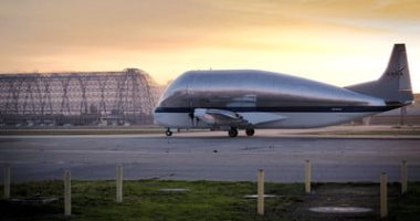 كيف تساعد طائرة Super Guppy فى مهمات نقل البشر إلى القمر؟