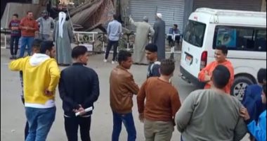 سائق مقطورة يقتحم مخبزا ويتسبب فى مصرع شخص وإصابة سيدة بالشرقية.. لايف