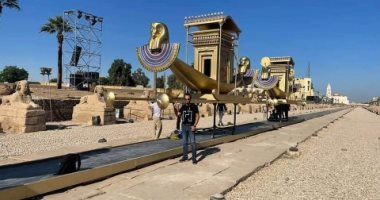 أهم كواليس وتجهيزات حفل المومياوات بطريق الكباش بالأقصر