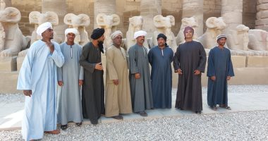بالأغاني التراثية.. عمال معابد الكرنك يحتفلون بافتتاح طريق الكباش.. فيديو وصور