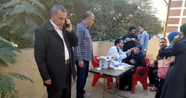 الكشف على 772 مواطنا وصرف الأدوية مجانا في قافلة طبية بالحوامدية ضمن مبادرة حياة كريمة