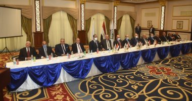 نادى القضاة يمنح المستشار أحمد الزند ووزير العدل الأسبق الرئاسة الشرفية للنادى