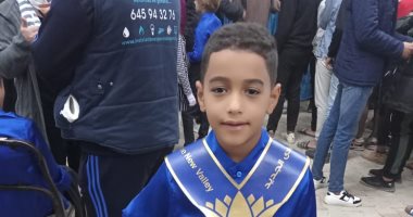 الطفل محمد أيمن: شرفت بتمثيل الوادى الجديد بمراسم استقبال الرئيس السيسي بحفل طريق الكباش