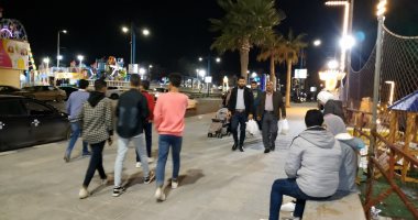 طقس مطروح.. أجواء معتدلة وخروج المواطنين للتنزه على الكورنيش (فيديو)