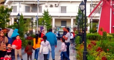 إقبال كبير على الأماكن السياحية فى محافظة بورسعيد.. صور 
