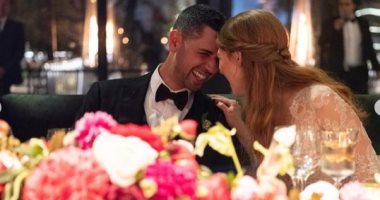 حب ورومانسية.. نايل نصار يحتفل بأول عيد شكر مع جينفر جيتس بعد زواجهما.. صور