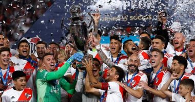 ريفر بليت يتوج بلقب الدورى الأرجنتينى للمرة الـ37 فى تاريخه