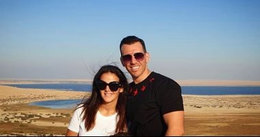 الكلام فى التريند على إيه؟. دنيا سمير غانم تخرج من أحزان وفاة والديها برحلة سفارى مع زوجها.. ظهور هند عاكف بالملابس الفرعونية بافتتاح مهرجان القاهرة السينمائى.. واكتشاف إصابات جديدة بمتحور كورونا بجنوب أفريقيا