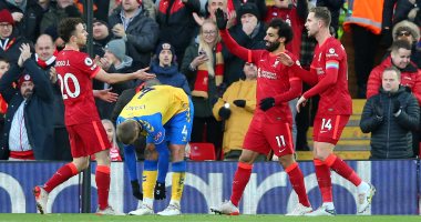 محمد صلاح على رأس تشكيل ليفربول ضد توتنهام فى الدوري الإنجليزي