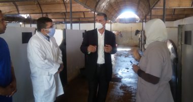 بيطرى الأقصر تشكل لجنة لدراسة الوضع الوبائى للحيوانات فى القرى .. صور