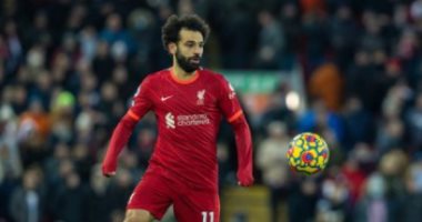 محمد صلاح يحتفل بفوز ليفربول على ساوثهامبتون 4-0.. صور