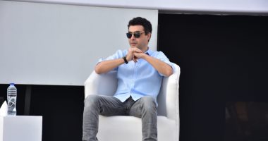 هشام نزيه: لم أتخيل أن لعبى فى الطفولة ستكون مهنتى ولا أنكر أن التأليف الموسيقى عمل تجارى