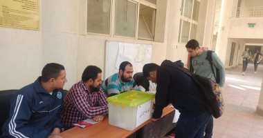جامعة حلوان: إقبال كبير للطلاب على المشاركة بانتخابات اتحادات الطلاب