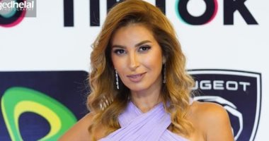 ملكة جمال مصر.. فوزية محمد بإطلالة راقية فى مهرجان القاهرة السينمائى