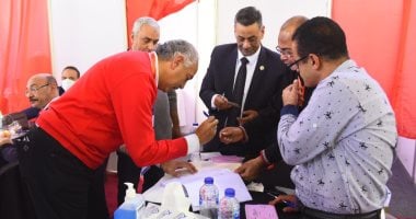الأهلي يطلب من اللجة الأولمبية اعتماد فوز العامرى فاروق بمنصب نائب الرئيس بالتزكية