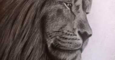 "عبد الله" يشارك لوحاته الفنية للتعبير عن موهبته فى الرسم