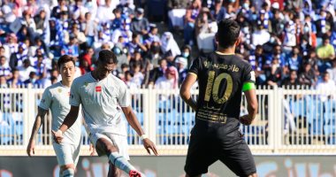 بعد تتويجه بدورى أبطال آسيا.. الهلال يتعادل مع أبها فى الدوري السعودي