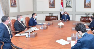 قطاع الأعمال العام يتخلص من البيروقراطية.. ربط الشركات بشبكات إنترنت للمتابعة الفورية عبر مشروع الرقمنة وإعادة هيكلة المناصب الإدارية.. واستمرار استغلال الأصول غير المستغلة مع إزالة التعديات عليها