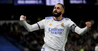 ريال مدريد ضد فالنسيا.. بنزيما ينتظر رقمًا قياسيًا مع الملكي