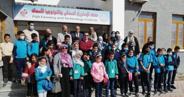 استمرار برنامج الزيارات الميدانية لطلاب مدارس الإسماعيلية لجامعة القناة.. صور