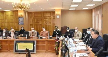 محافظ الشرقية يشدد على تذليل العقبات أمام مشروع إنشاء طريق دائرى فاقوس
