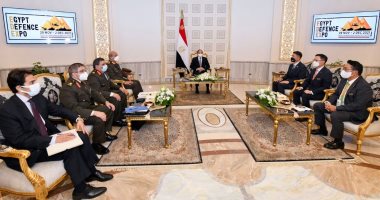 الرئيس السيسي يستقبل الرئيس التنفيذى لشركة هانوا الكورية الجنوبية للصناعات العسكرية