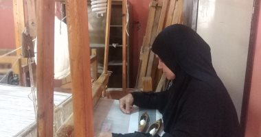 جدودك كانوا بيعملوا فركة.. شغلانة الفراعنة المستمرة منذ 3 آلاف عام فى قنا.. لايف