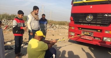 كابونجا هيشد 30 طن وهو قاعد؟!.. هل هو خارق بالفعل أم يقوم بخدعة محبوكة؟ لايف