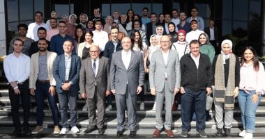 محافظ بني سويف يوجه بدعم مشروع تخرج طلاب كلية الفنون الجميلة بجامعة الإسكندرية