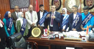 قيادات التعليم بمطروح تشهد تنصيب المكتب التنفيذى لاتحاد طلاب الثانوية بالمحافظة