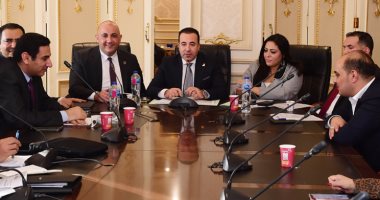 "اتصالات النواب" تفتح ملف بيع بيانات المواطنين الشخصية لشركات الدعاية.. "القومى للاتصالات": الشركات الوسيطة كلمة السر وقانون حماية البيانات يحد من الظاهرة.. و"حماية المستهلك" : محاسبة ضد الموردين المخالفين