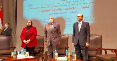 محمد صبحى فى لقاء مفتوح مع طلاب جامعة عين شمس حول الانتماء والولاء للوطن