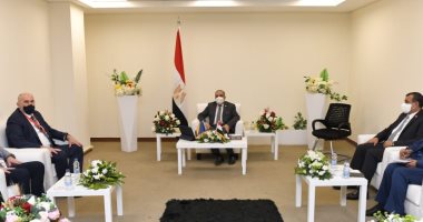 وزير الدولة للإنتاج الحربى يبحث التعاون المشترك مع شركتى "IGMAN" و"TRB" من البوسنة