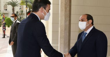 مباحثات مصرية إسبانية بقصر الاتحادية.. الرئيس السيسي يؤكد تطلعه لمضاعفة حجم الاستثمارات الإسبانية في مصر ودفع عجلة التعاون الاقتصادى بين الجانبين.. "سانشيز" يشيد بجهود القاهرة فى الملف الليبى